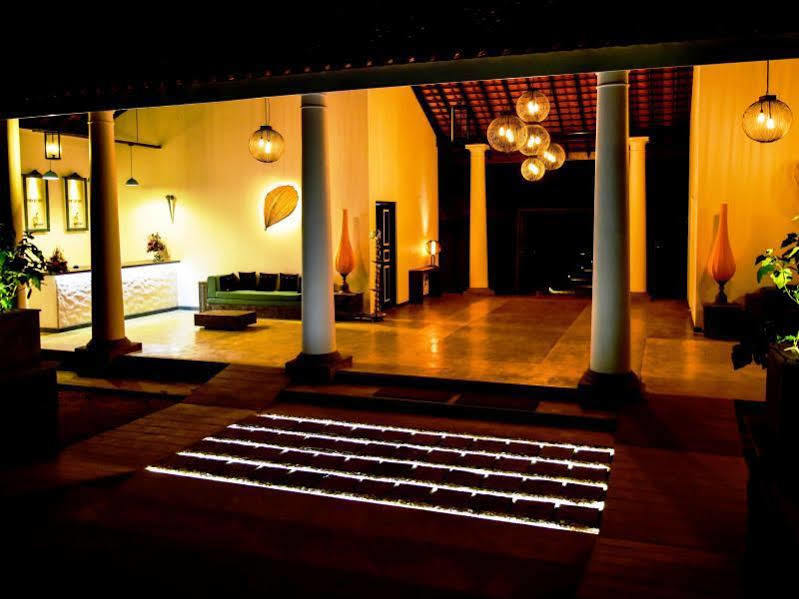 Rangiri Dambulla Resort Luaran gambar